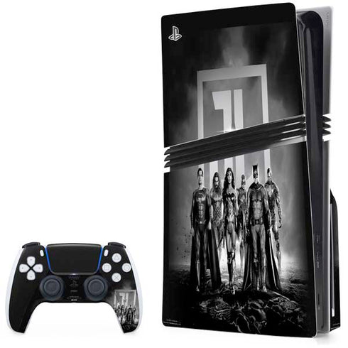 The Justice League (2017) Justice League Black and White PS5 Pro Disk Bundle Skin