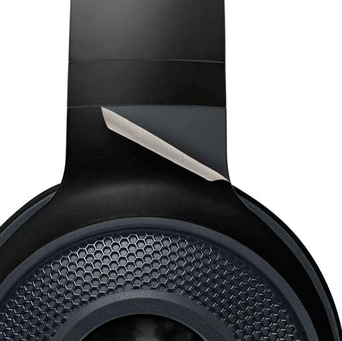 The Justice League (2017) Justice League Black and White Razer Kraken X Skin