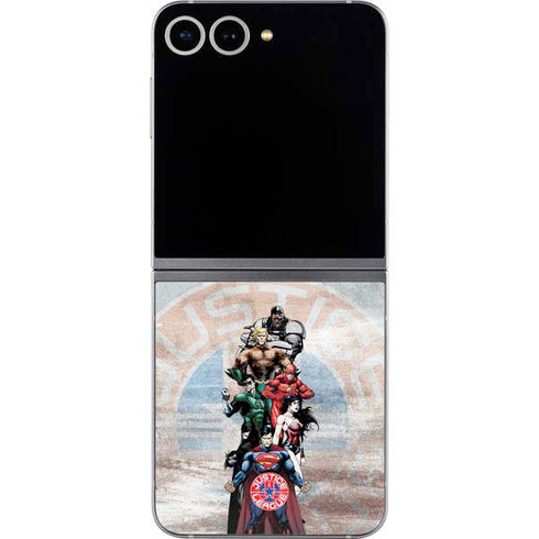 Justice League Heroes Stance 2 Galaxy Z Flip6 Skin