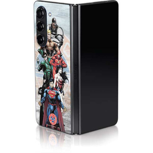Justice League Heroes Stance 2 Galaxy Z Fold5 5G Skin