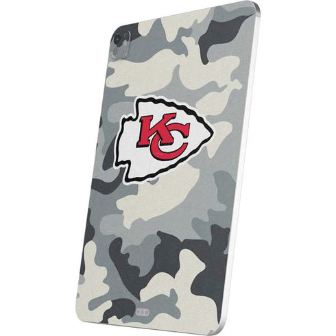 NFL Kansas City Chiefs Camo iPad Pro 13in M4 (2024) Skin