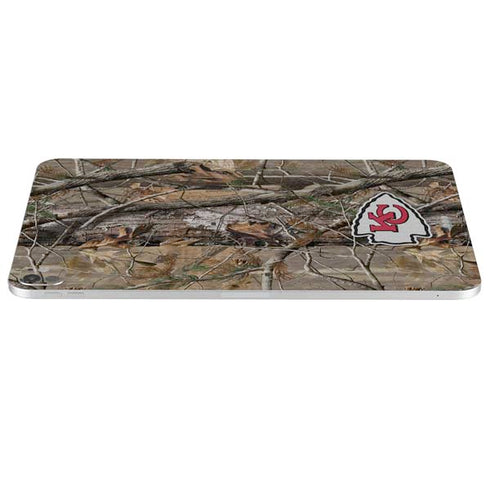 NFL Kansas City Chiefs Realtree AP Camo iPad Pro 13in M4 (2024) Skin