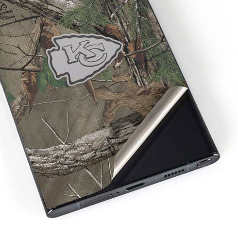 NFL Kansas City Chiefs Realtree Xtra Green Camo Galaxy S24 Ultra Skin
