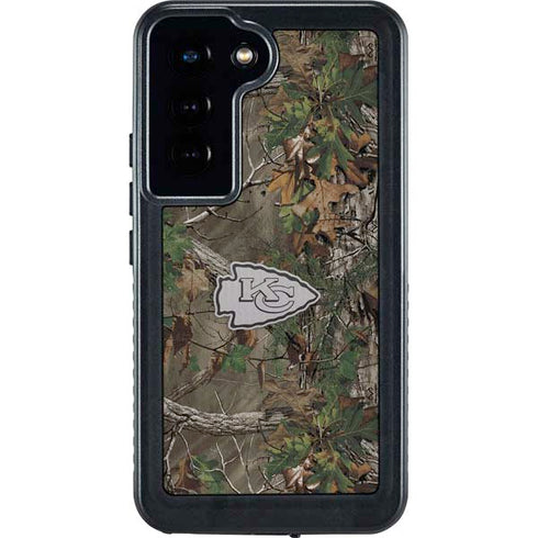NFL Kansas City Chiefs Realtree Xtra Green Camo Galaxy S24 Waterproof Case