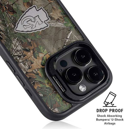 NFL Kansas City Chiefs Realtree Xtra Green Camo iPhone 14 Pro Kickstand Case