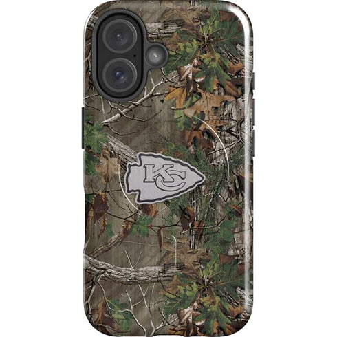 NFL Kansas City Chiefs Realtree Xtra Green Camo iPhone 16 Plus Magsafe Impact Case