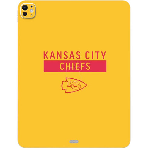 NFL Kansas City Chiefs Yellow Performance Series iPad Pro 13in M4 (2024) Skin