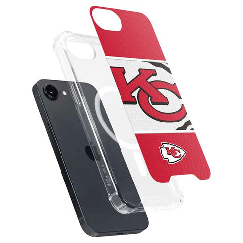 NFL Kansas City Chiefs Zone Block iPhone 16e MagSafe Case
