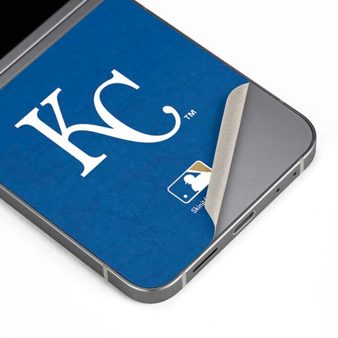 MLB Kansas City Royals - Solid Distressed Galaxy Z Flip6 Skin