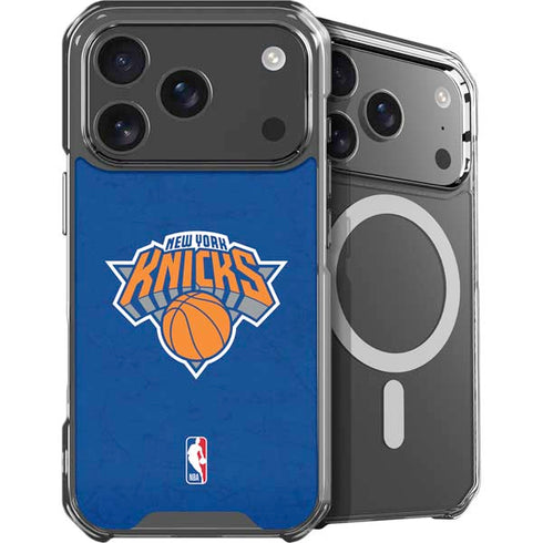 NBA New York Knicks Distressed iPhone 18 Pro Max MagSafe Case