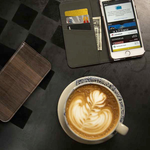 Kona Wood iPhone 7 Folio Case
