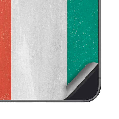 Kuwait Flag Distressed Galaxy S25 Plus Skin