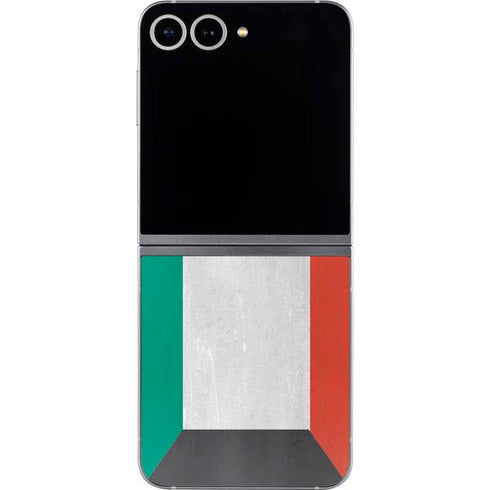Kuwait Flag Distressed Galaxy Z Flip6 Skin