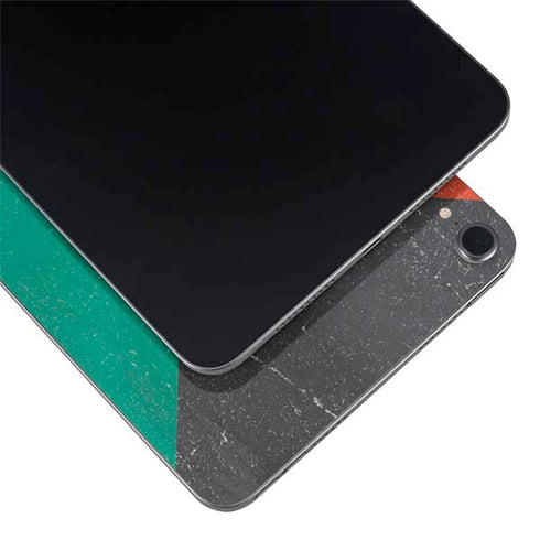 Kuwait Flag Distressed Apple iPad Mini Skin