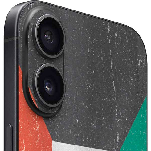 Kuwait Flag Distressed iPhone 16 Plus Skin