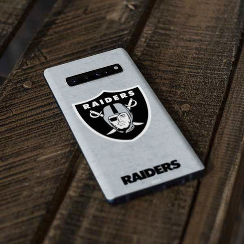 NFL Las Vegas Raiders - Alternate Distressed Galaxy S10 Plus Skin