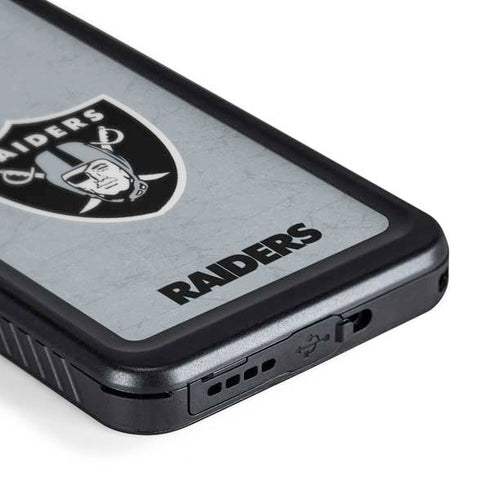 NFL Las Vegas Raiders - Alternate Distressed Galaxy S24 Waterproof Case