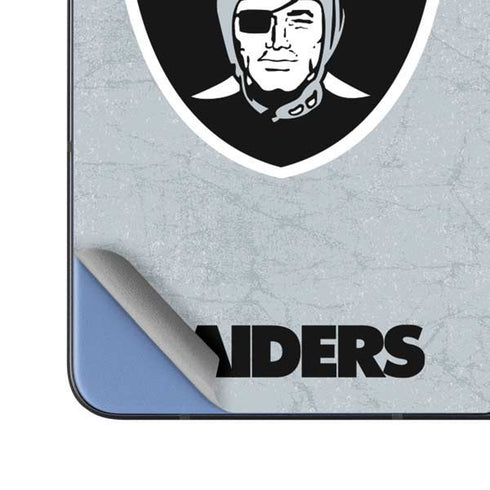 NFL Las Vegas Raiders - Alternate Distressed Galaxy Z Fold5 5G Skin