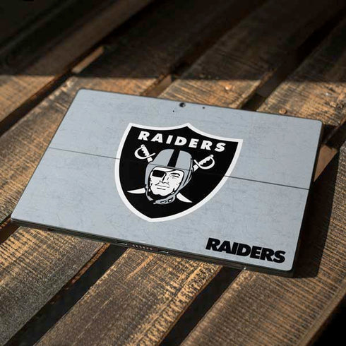 NFL Las Vegas Raiders - Alternate Distressed Surface Pro 7 Skin