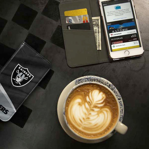 NFL Las Vegas Raiders iPhone 7 Folio Case