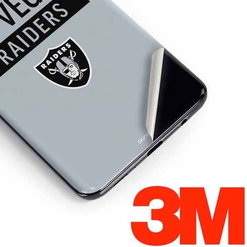 NFL Las Vegas Raiders Silver Performance Series Galaxy S10 Skin