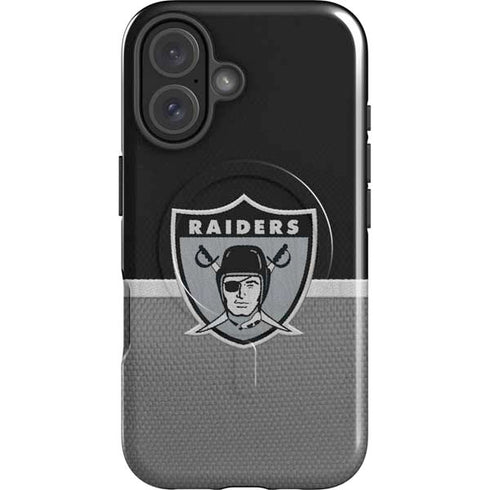 NFL Las Vegas Raiders Vintage iPhone 16 Magsafe Impact Case