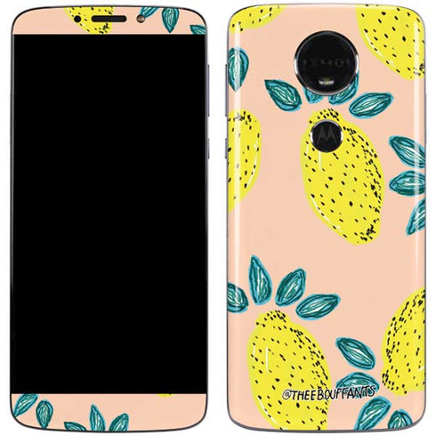 Bouffants and Broken Hearts Lemon Party Moto E5 Plus Skin