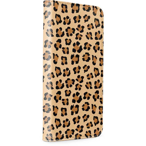 Leopard Spots Print iPhone 15 Pro Folio Case