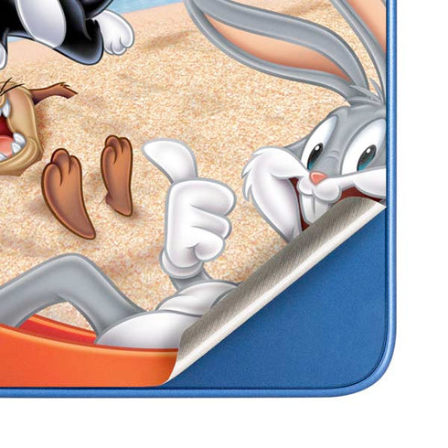 Looney Tunes Beach Moto G Play 4G (2024) Skin