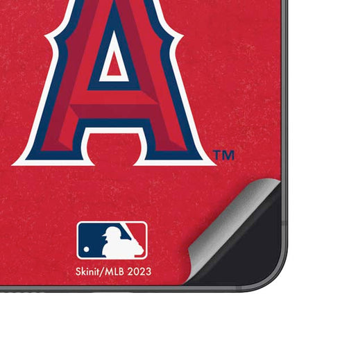 MLB Los Angeles Angels - Solid Distressed Galaxy S24 Skin