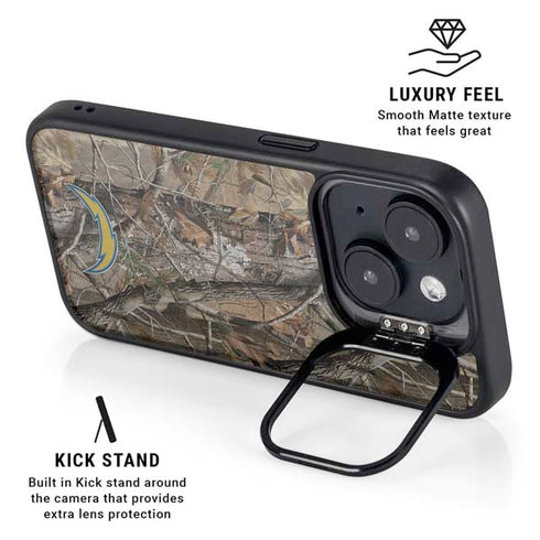 NFL Los Angeles Chargers Realtree AP Camo iPhone 15 Kickstand Case