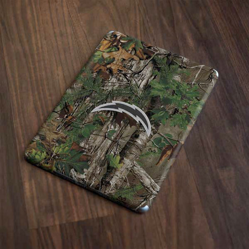 NFL Los Angeles Chargers Realtree Xtra Green Camo Apple iPad Skin