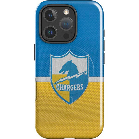 NFL Los Angeles Chargers Vintage iPhone 16 Pro Magsafe Impact Case