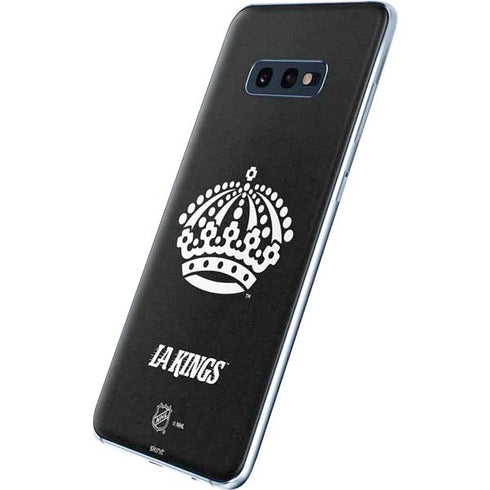 NHL Los Angeles Kings Black Background Galaxy S10e Skin