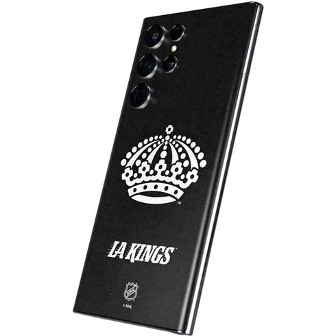 NHL Los Angeles Kings Black Background Galaxy S22 Ultra Skin