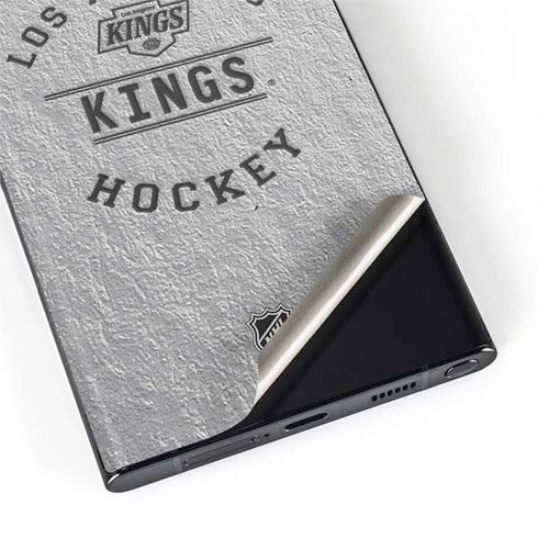 NHL Los Angeles Kings Black Text Galaxy S22 Ultra Skin