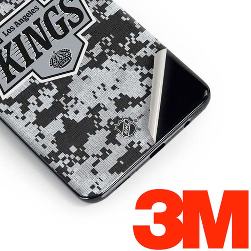 NHL Los Angeles Kings Camo Galaxy S10e Skin