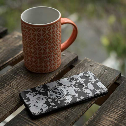 NHL Los Angeles Kings Camo Google Pixel 3a XL Skin