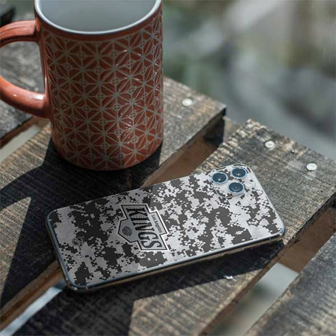 NHL Los Angeles Kings Camo iPhone 11 Pro Max Skin