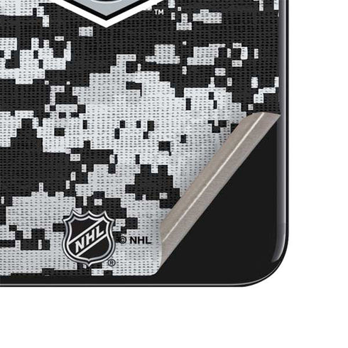NHL Los Angeles Kings Camo iPhone SE (2nd & 3rd Gen) Skin