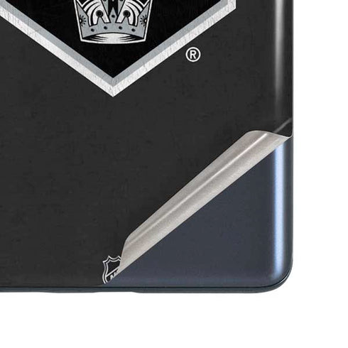 NHL Los Angeles Kings Distressed Galaxy S20 Fan Edition Skin