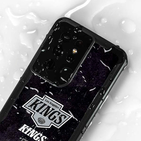 NHL Los Angeles Kings Distressed Galaxy S24 Ultra Waterproof Case