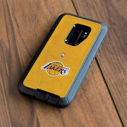 NBA Los Angeles Lakers Distressed Otterbox Defender Galaxy Skin