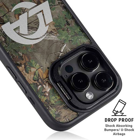 NFL Los Angeles Rams Realtree Xtra Green Camo iPhone 13 Pro Kickstand Case