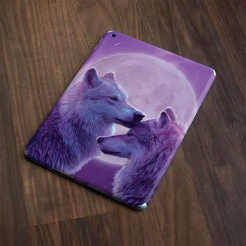 Loving Wolves by Vincent Hie Apple iPad Skin