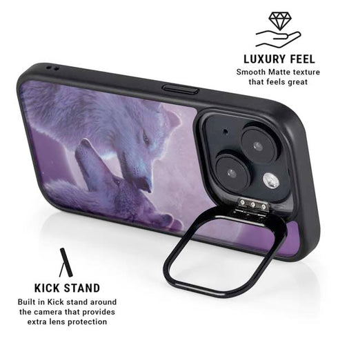 Loving Wolves by Vincent Hie iPhone 15 Kickstand Case