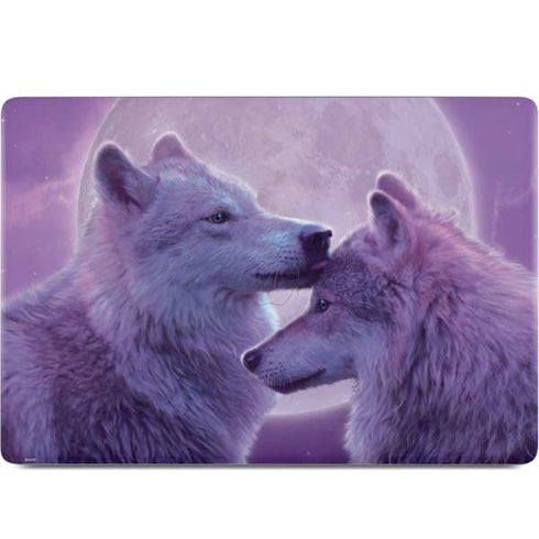 Loving Wolves by Vincent Hie MacBook Skins