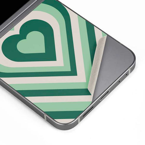 Lucky Heart Pattern Galaxy Z Flip6 Skin