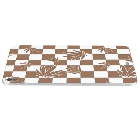 Marijuana Brown Checkered iPad Pro 13in M4 (2024) Skin