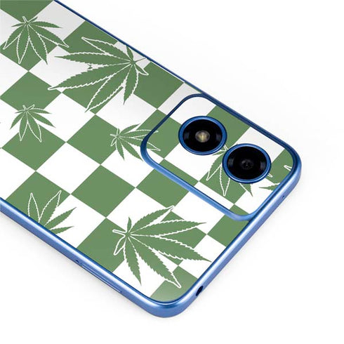 Marijuana Green Checkered Moto G Play 4G (2024) Skin